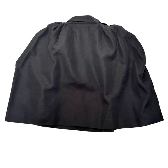 YVES SAINT LAURENT BLACK CROPPED PONCHO CAPE WITH POINT COLLAR - 2010 COLLECTION - Picture 10 of 14